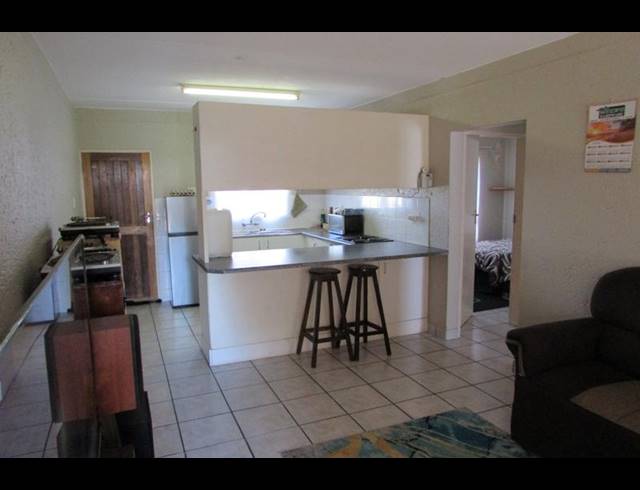 2 BEDROOM APARTMENT FOR SALE IN KINGSVIEW